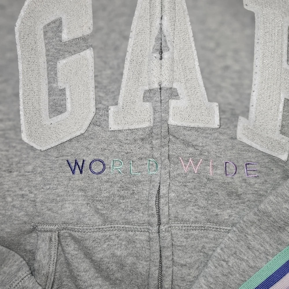 GAP hooded sweater XXL/14-16 with sherpa lining